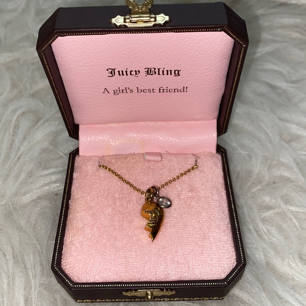 Juicy couture heart necklace